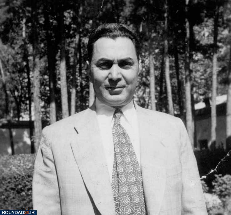 کریم سنجابی کریم سنجابی