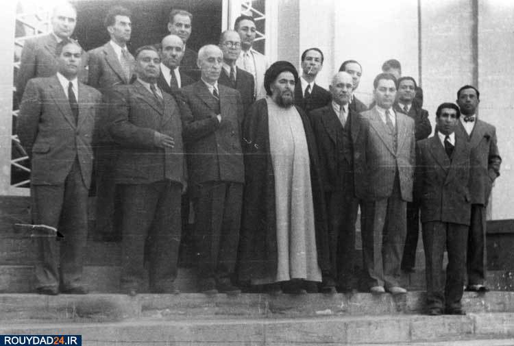 کریم سنجابی کریم سنجابی