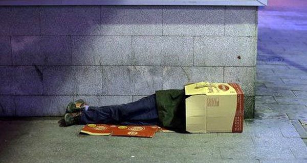 کارتن خوابی