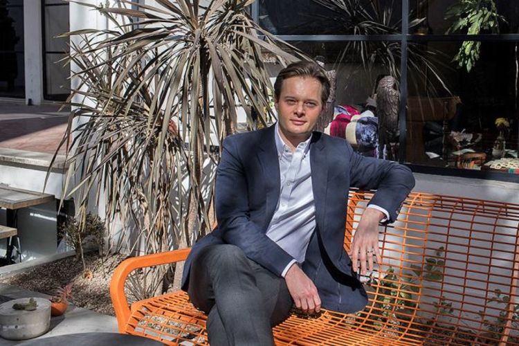 جوان لهستانی که در بورس تهران سرمایه خود را ۵ برابر کرد! بورس تهران