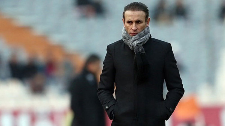 سرمربی پرسپولیس