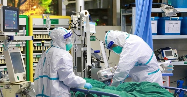 ابتلای ۲۳۳۶ نفر از ایرانیان به ویروس کرونا/ ۷۷ نفر فوت کردند/ کرونا در هفتههای آینده اوج میگیرد، در خانه بمانید ابتلای ۲۳۳۶ نفر از ایرانیان به ویروس کرونا