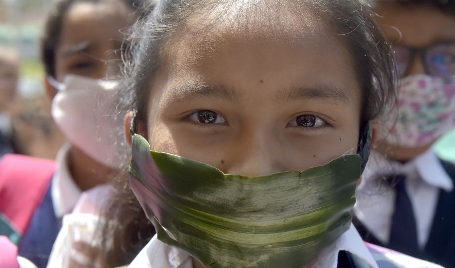 ساخت ماسک با مواد زائد! +تصاویر