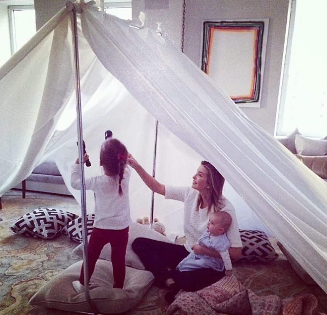 نخستین عکس از ایوانکا ترامپ در قرنطیه خانگی