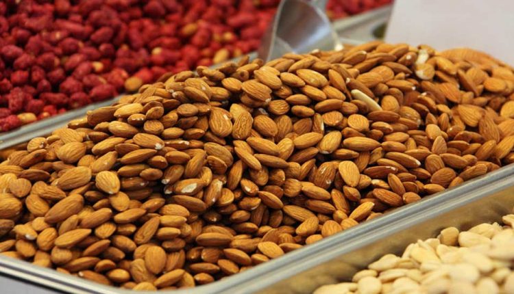 خواص بادام؛ ۱۴ خاصیت دارویی بادام و ارزش تغذیهای آن برای سلامت بدن خواص بادام