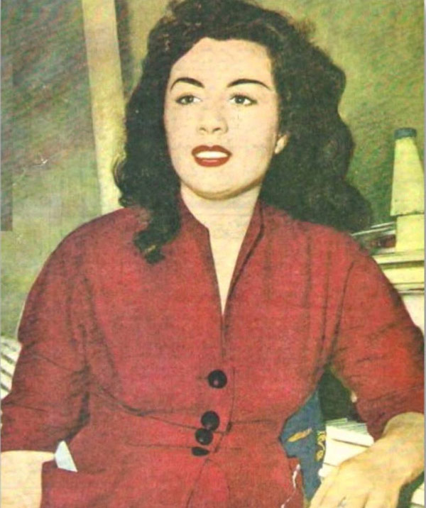 دلکش خواننده ایرانی کیست؟ دلکش خواننده ایرانی کیست؟