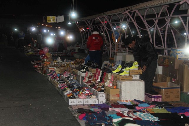الزامات راه‌اندازی بازارهای شبانه در تهران/ هدف، ساماندهی دستفروشان است