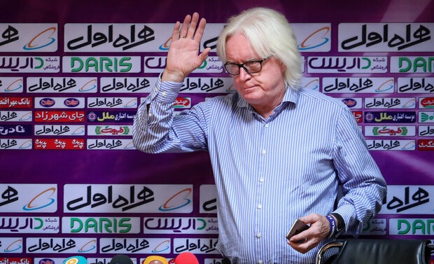 ۱۴ عاملی که باعث برکناری شفر شد/ ازحضور دلال آلمانی تا پنالتی دربی