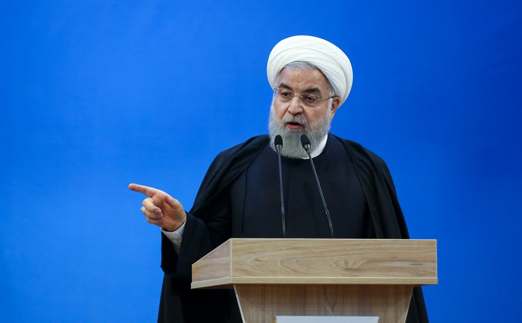 کاهش درآمد نفتی را جبران می‌کنیم/ آمریکایی‌ها قدرتشان محدودتر از زبانشان است/ منطقه را بهتر از دشمنان می‌شناسیم