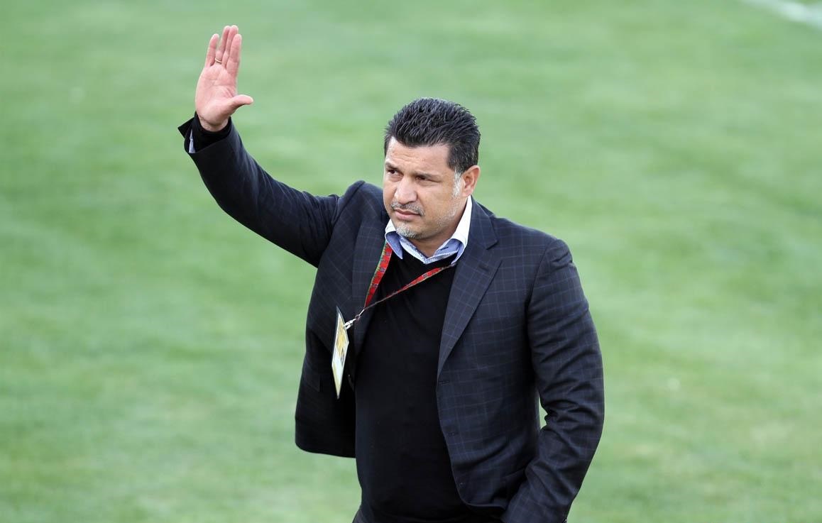 علی دایی از سرمربیگری سایپا برکنار شد