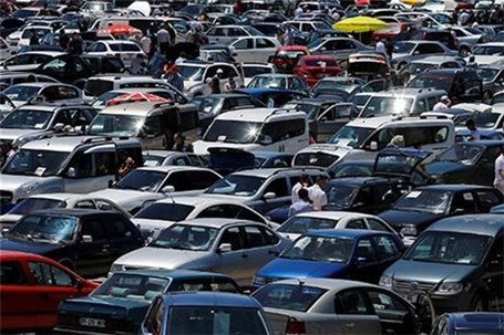 افزایش قیمت خودرو با شایعه سازی/ هدف؛ واردات با ارز ۴۲۰۰ تومانی است