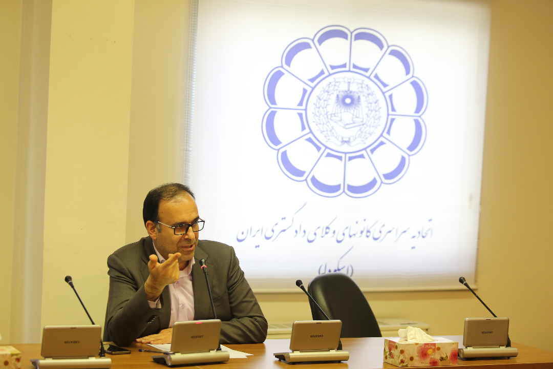 جایزه اخلاق حرفه‌ای به عنوان بهمن کشاورز بنیانگذاری شد