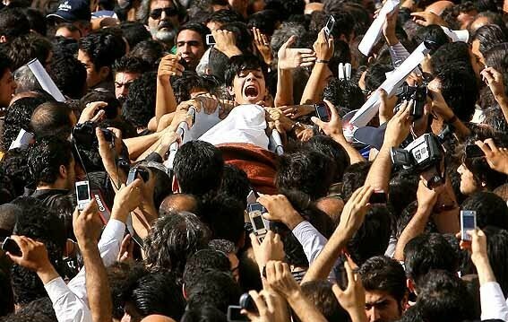 چرا مردم علاقه دارند با جسد سلفی بگیرند؟!