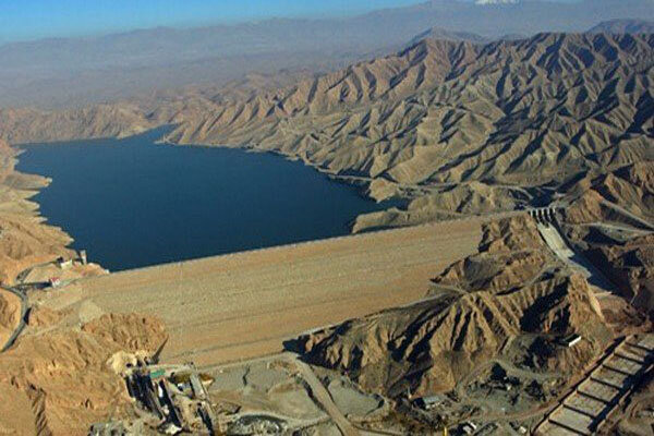 سدهای ماملو و لتیان در آستانه سرریز شدن سدهای ماملو و لتیان در آستانه سرریز شدن