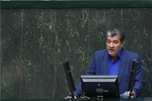 دست دلالان را از کشور باید قطع کرد/ جنگ نخواهد شد دست دلالان را از کشور باید قطع کرد/ جنگ نخواهد شد