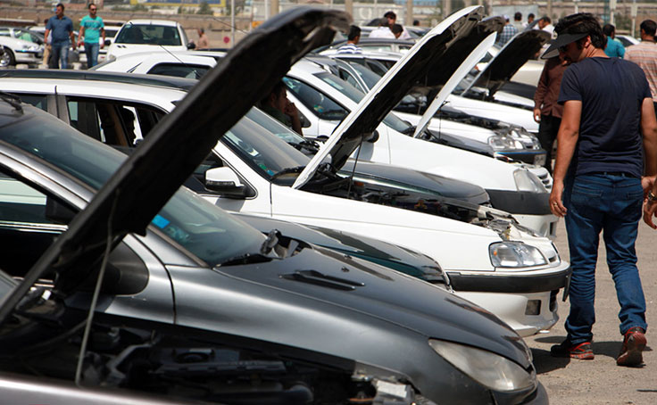 معامله در بازار خودرو قفل شد معامله در بازار خودرو قفل شد