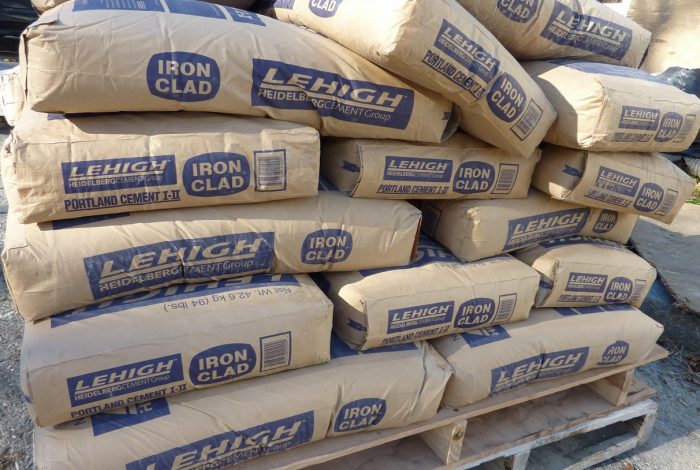 رکود در ساخت و ساز‌ها صنعت سیمان را با مشکل مواجه کرده است/ تشریح مشکلات صادرات سیمان