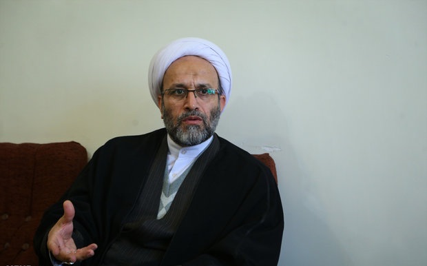 نمی‌شودخانه میلیاردی داشت وانقلابی بود/ رصد ۳۰جریان ضدارزشی درکشور