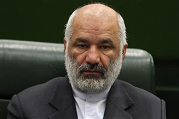 فشارهای سیاسی پشت پرده برخورد با مفاسد اقتصادی/ مفاسد با شایعه‌سازی برطرف نمی‌شود