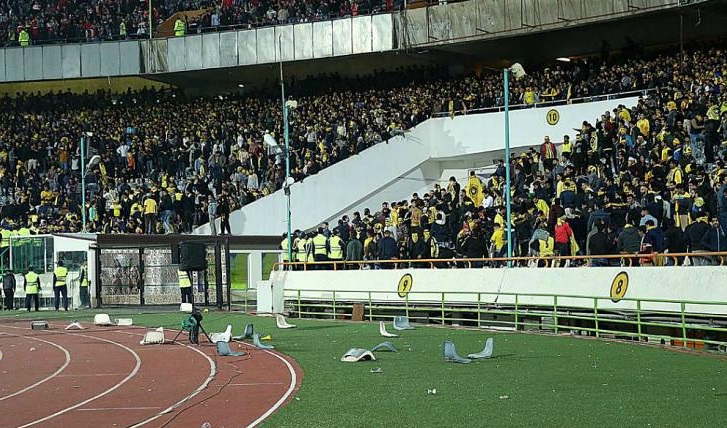 فوت یک تماشاگر در ورزشگاه آزادی