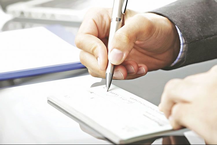 پرداخت وجه چک از محل موجودی سایر حسابها امکانپذیر شد پرداخت وجه چک از محل موجودی سایر حسابها امکانپذیر شد