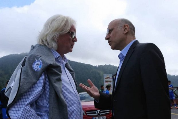 برکناری شفر و جایگزینی مجیدی گمانه&zwnj;زنی رسانه&zwnj;هاست