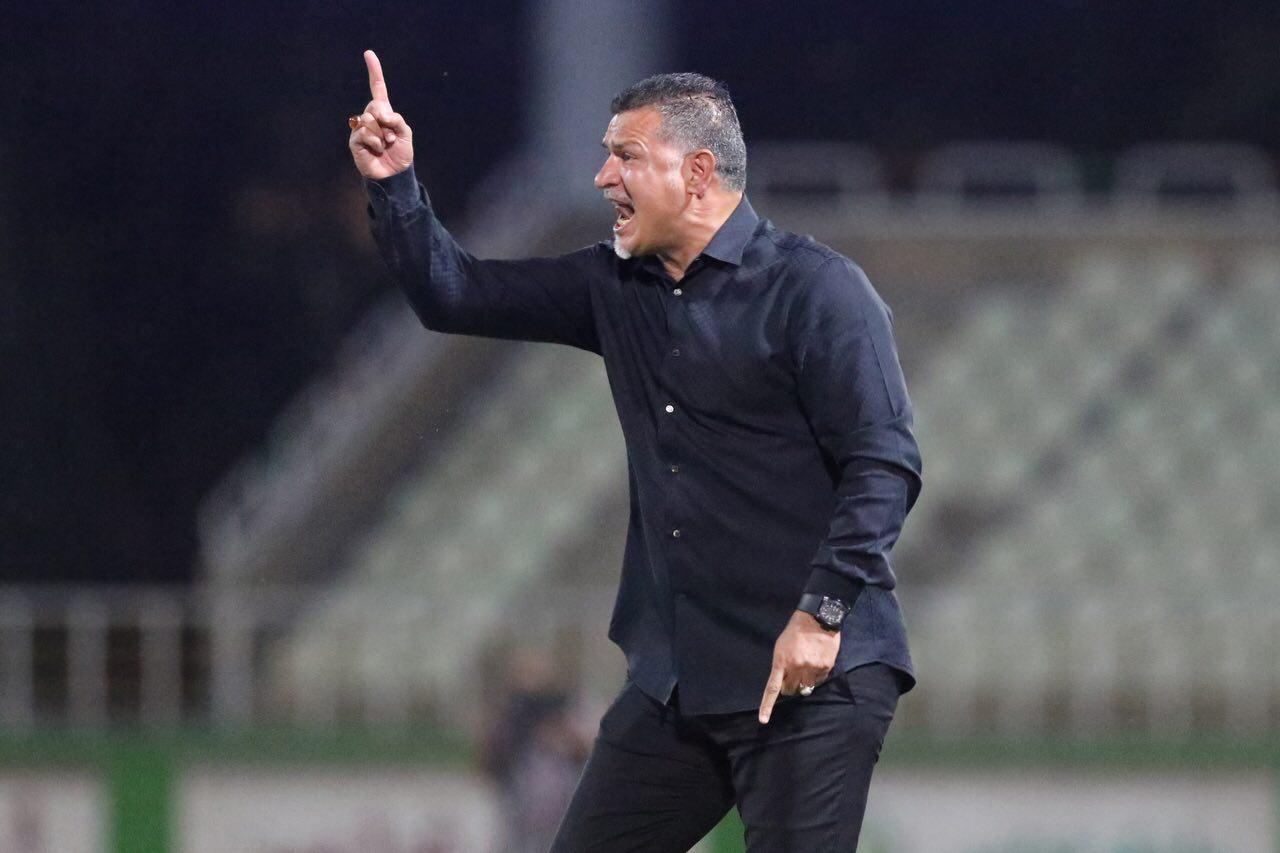 توبیخ علی دایی و جریمه ۱۰ میلیونی تراکتورسازی