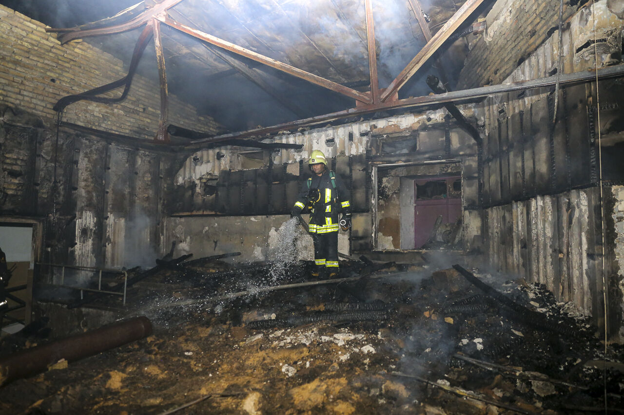 علت آتش سوزی سینما بهمن شیراز چه بود؟