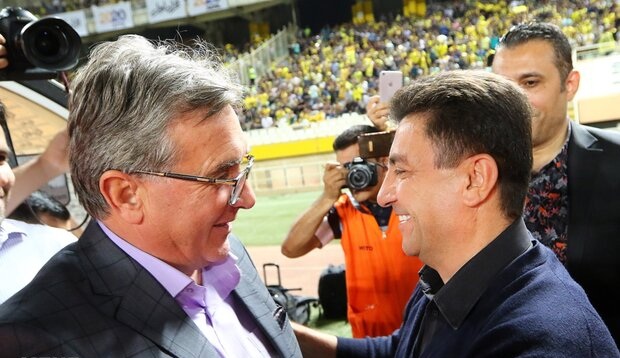 صحبتهای قلعه نویی تاسف آور است/ مربی باید شجاع باشد صحبتهای قلعه نویی تاسف آور است/ مربی باید شجاع باشد