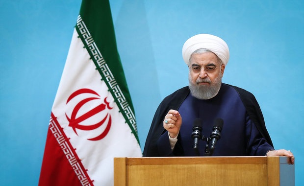 راهی جز ایستادگی و مقاومت وجود ندارد/ احترام به سرمایه انسانی و اجتماعی ضروری است راهی جز ایستادگی و مقاومت وجود ندارد/ احترام به سرمایه انسانی و اجتماعی ضروری است