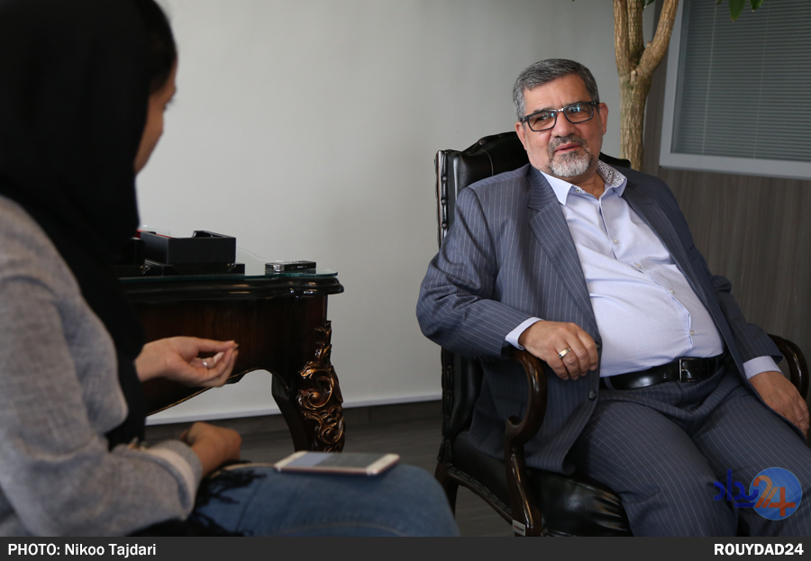 مدرکی دال بر ارتباط اعتراض فرهنگیان با بیگانگان وجود ندارد/ دانش آموزان در مدارس شاد نیستند