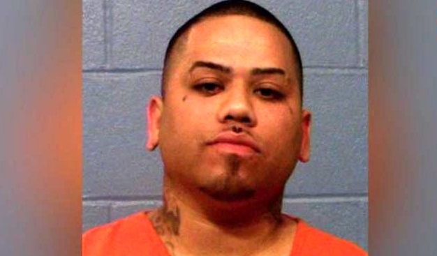 خوراندن سس داغ به کودک ۴ ساله توسط پدر +عکس خوراندن سس داغ به کودک ۴ ساله توسط پدر +عکس