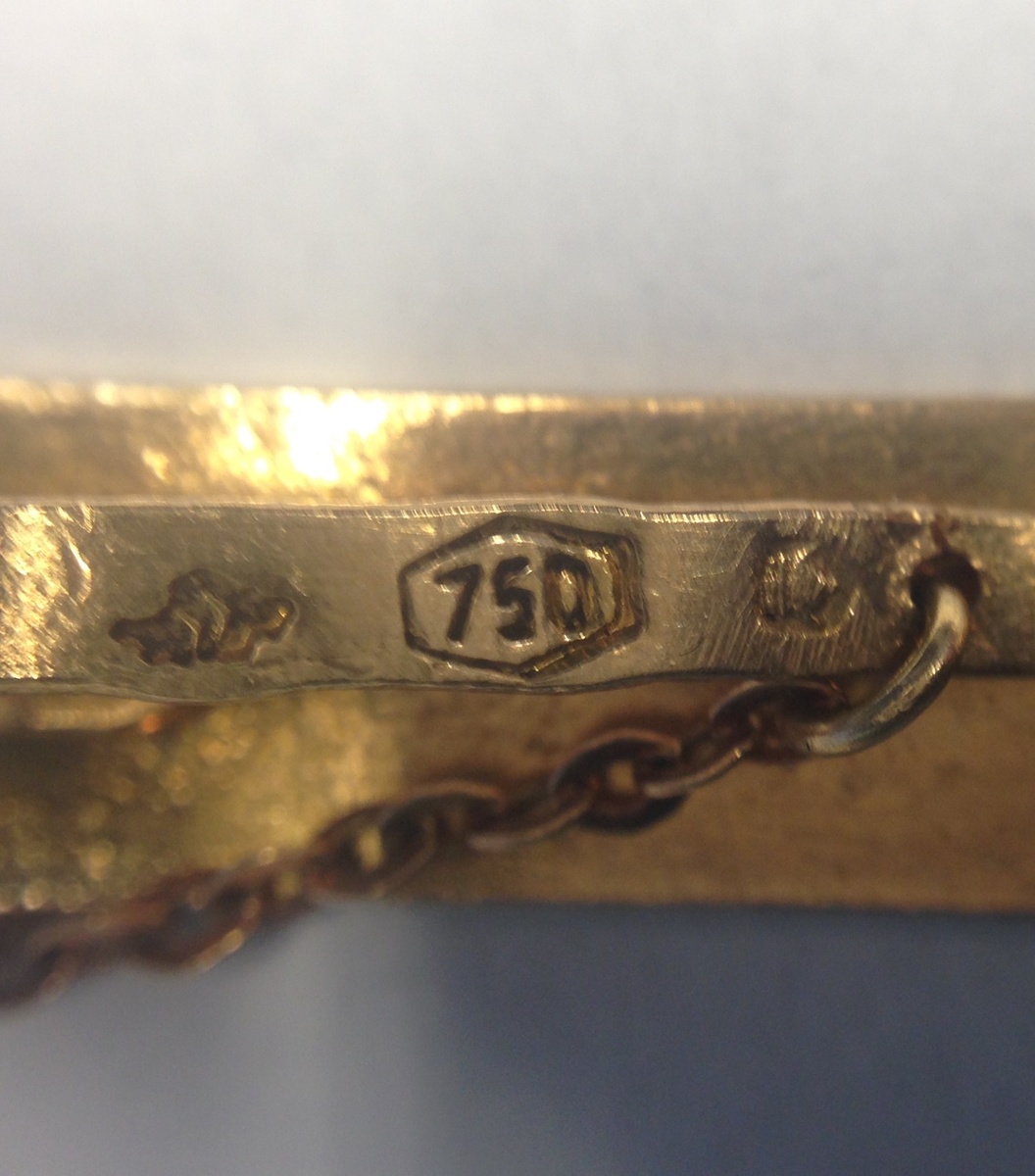 مراقب طلا‌های قلابی باشید/ چگونه طلای اصل را از تقلبی تشخیص دهیم