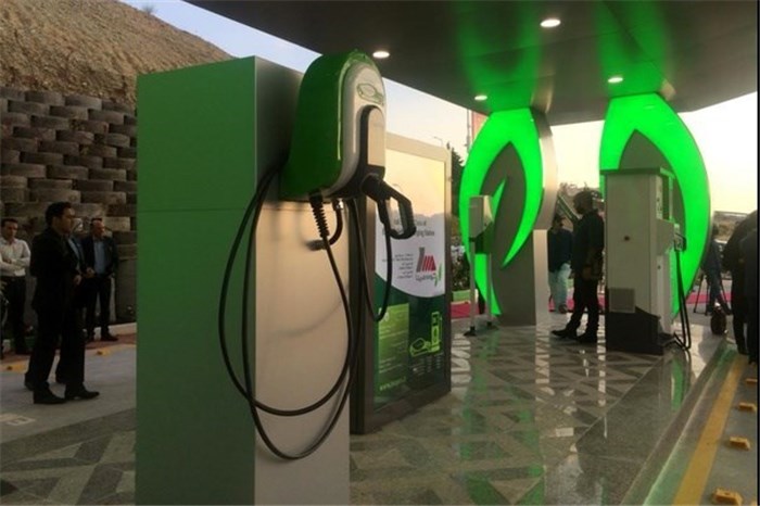 افتتاح نخستین جایگاه شارژ خودرو‌های برقی در کشور