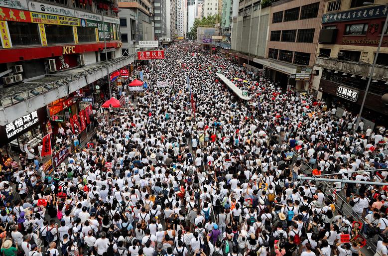 تظاهرات معترضان هنگ‌کنگی علیه قانون استرداد مجرمان به چین