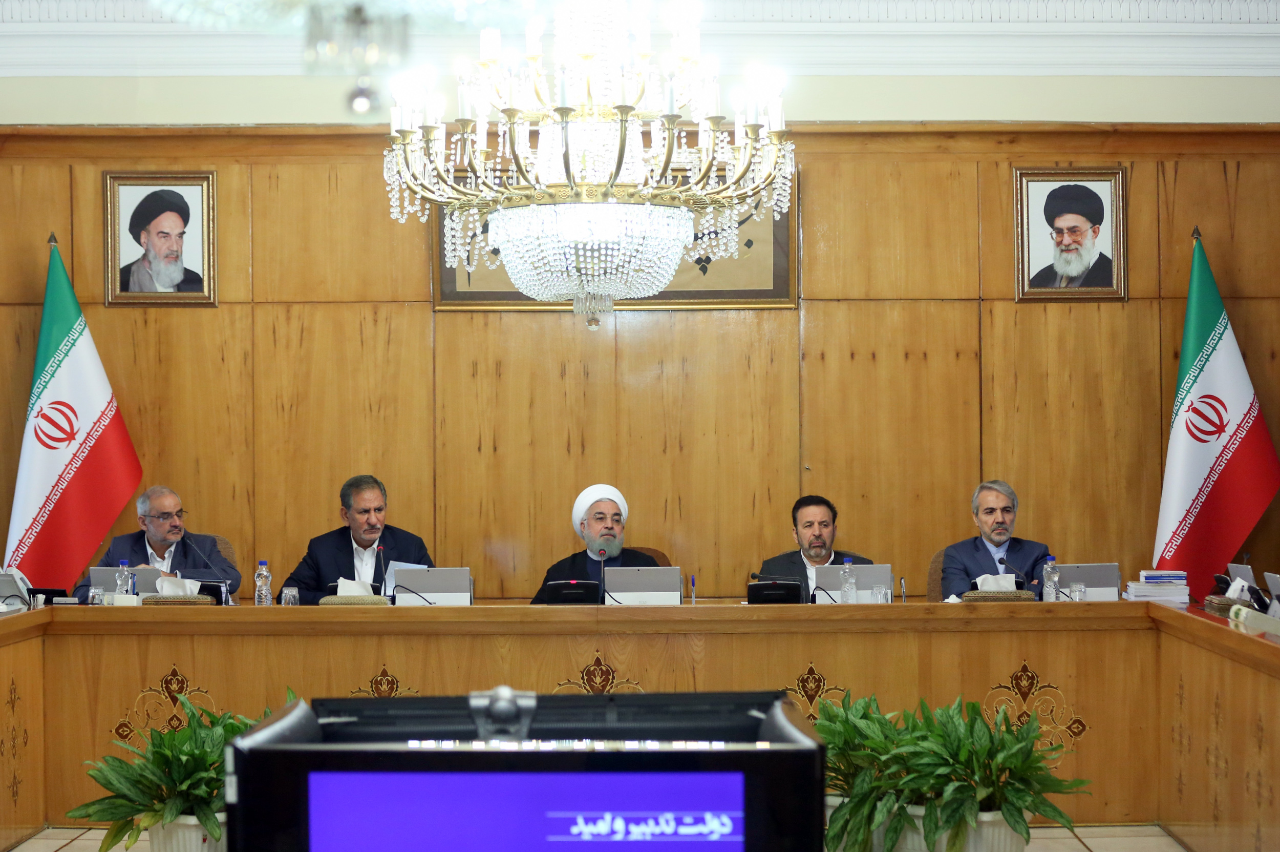 دو استاندار جدید انتخاب شدند دو استاندار جدید انتخاب شدند