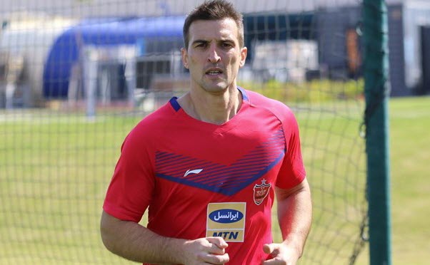 بودیمیر در آستانه شکایت از پرسپولیس به فیفا