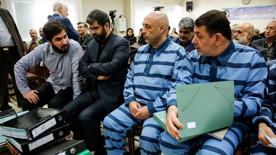 نهمین جلسه رسیدگی به اتهامات متهمین بانک سرمایه/ محمدرضا خانی: فعالیتم در چارچوب قانون بانکداری بدون ربا بوده است!