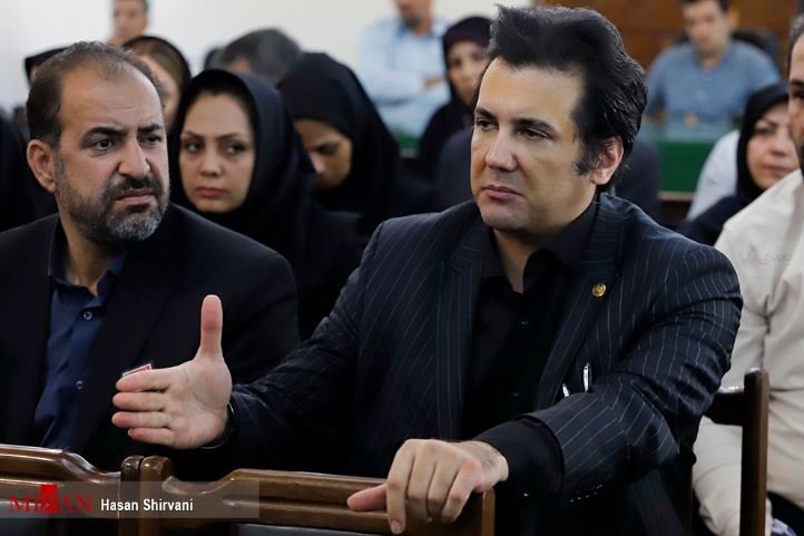 حسام نواب‌صفوی در دادگاه متهمان سقوط اتوبوس در دانشگاه آزاد +تصاویر