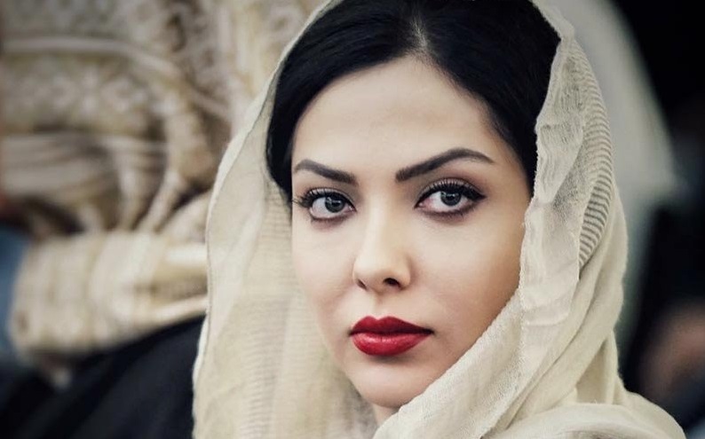 واکنش لیلا اوتادی به ماجرای سفر رامبد جوان و راننده اسنپ +عکس