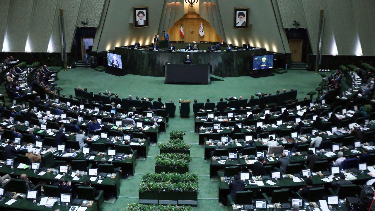 مجلس با افزایش تعداد نمایندگان مخالفت کرد