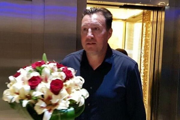 سرمربی جدید تیم ملی فوتبال وارد ایران شد