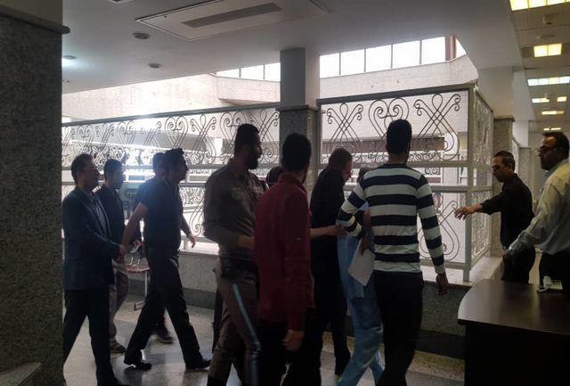 نجفی با لباس زندان در دادسرا +عکس