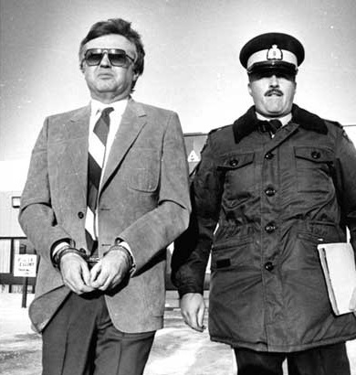 سیاست مرگ/ سیاستمداران نامداری که به جرم قتل محکوم شدند سیاست مرگ/ سیاستمداران نامداری که به جرم قتل محکوم شدند