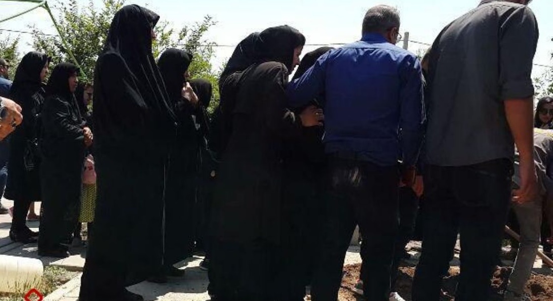 پیکر میترا استاد در کرج به خاک سپرده شد