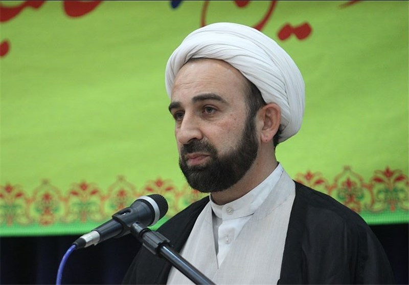 مراجع اجازه برگزاری کنسرت در قم را نمی‎دهند/ اسم فروشگاه‌های «افق کوروش» در قم «افق» است