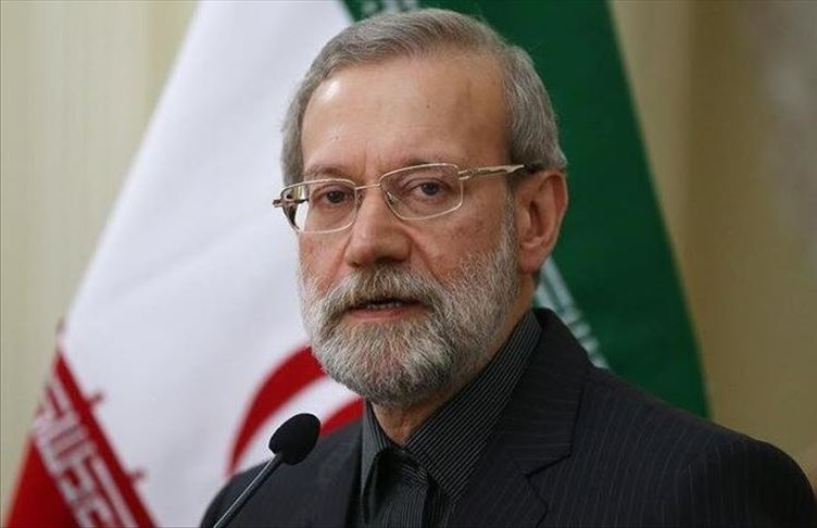 وضعیت نابسامان ارزی با تدبیر بانک مرکزی بهبود یافته است/ نظام مالیاتی ما باید تغییر کند