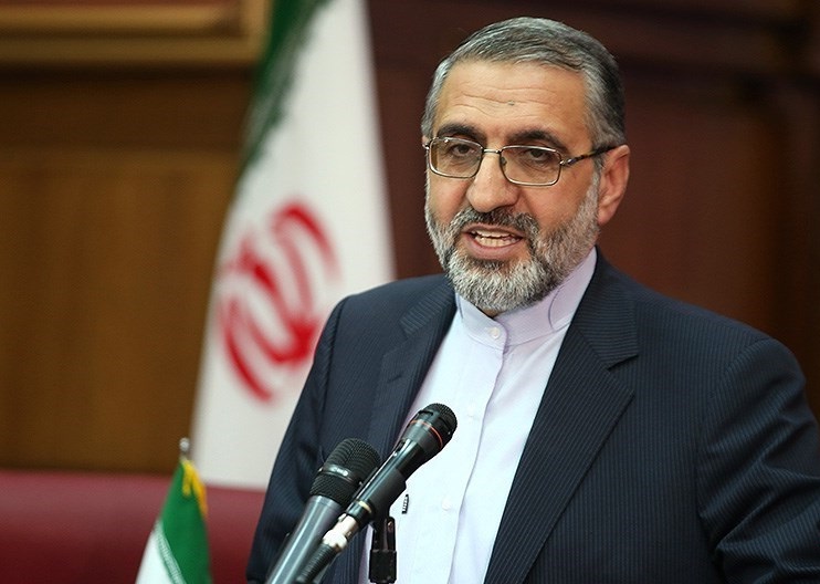 مقامات ارشد دولتی اطلاعات غلطی درباره «شنود» مطرح کرده‌اند/ کسی که مشمول جرم سیاسی باشد نداریم