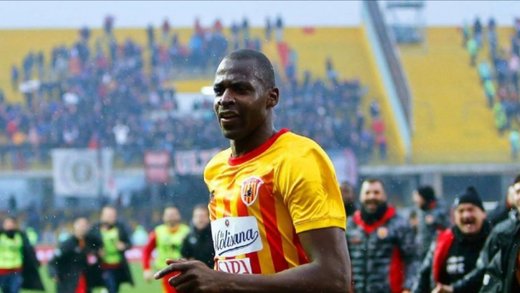 با مهاجم مورد علاقه استراماچونی آشنا شوید!