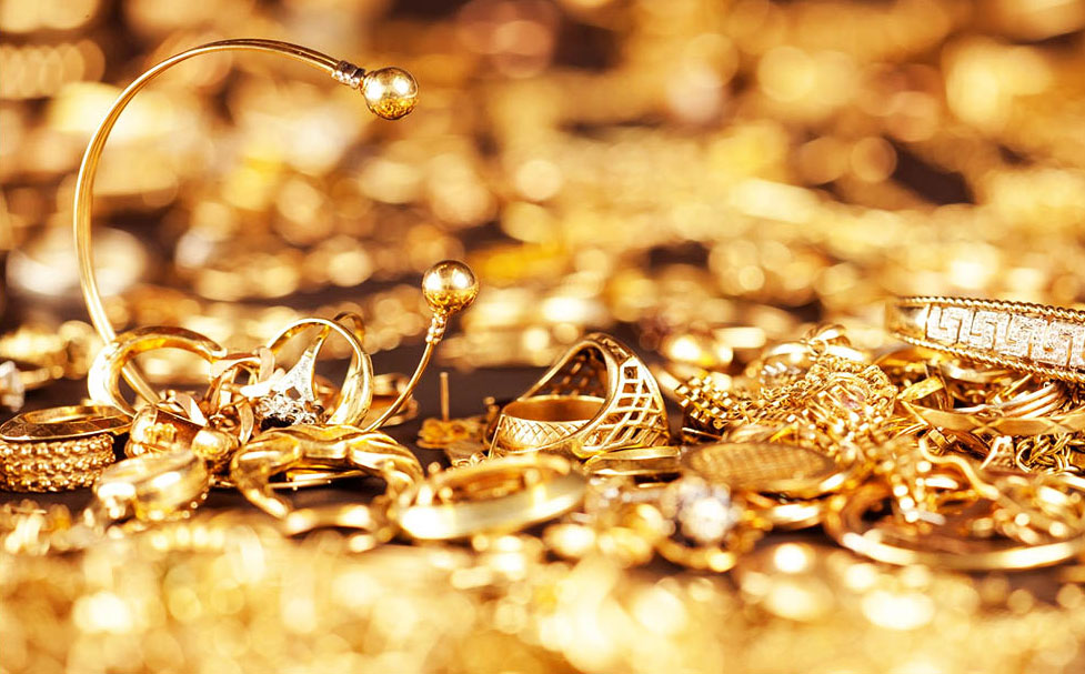 بهای طلا نزولی شد